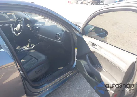 2015 Audi A3 1.8T Premium z USA, uszkodzony, nr VIN WAUCCGFF3F1006366